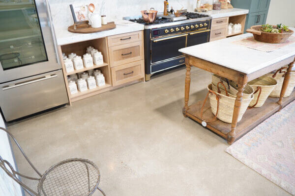 Quality_Pro_Coatings_Utah_Garage_Floor_Coatings_QP-concrete-polishing14-600x400