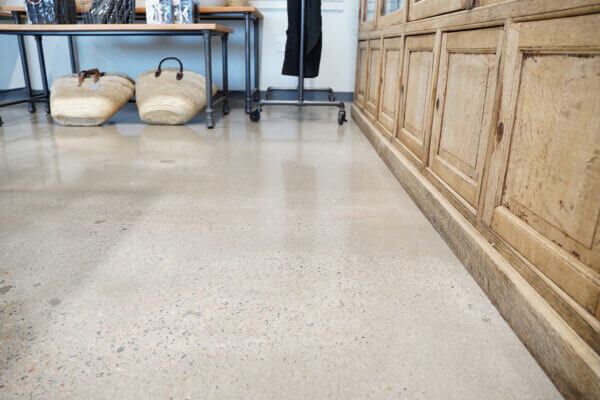 Quality_Pro_Coatings_Utah_Garage_Floor_Coatings_QP-concrete-polishing15-600x400