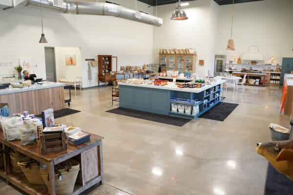 Quality_Pro_Coatings_Utah_Garage_Floor_Coatings_QP-concrete-polishing20-600x400