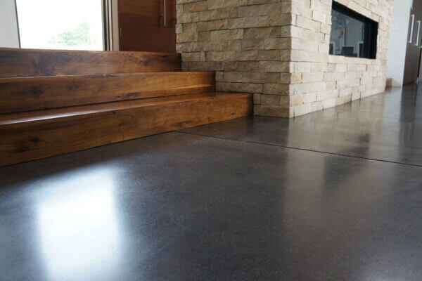 Quality_Pro_Coatings_Utah_Garage_Floor_Coatings_QP-concrete-polishing22-600x400