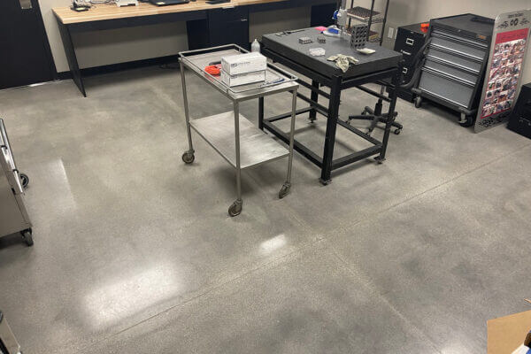 Quality_Pro_Coatings_Utah_Garage_Floor_Coatings_QP-concrete-polishing31-600x400