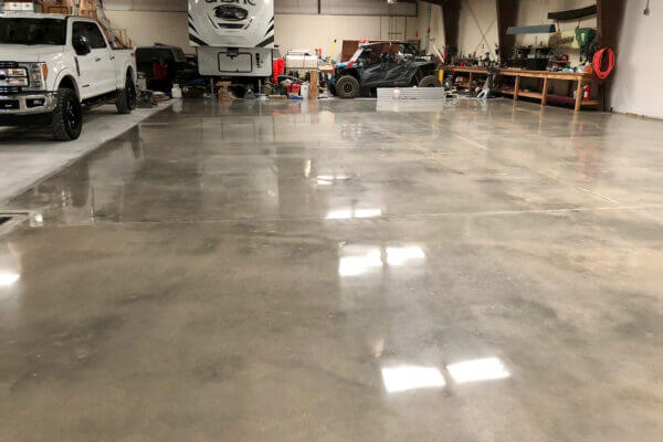 Quality_Pro_Coatings_Utah_Garage_Floor_Coatings_QP-concrete-polishing37-600x400