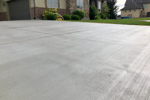 Quality_Pro_Coatings_Utah_Garage_Floor_Coatings_QP-concrete-sealing-3-600x400