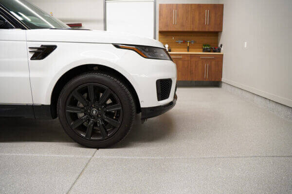 Quality_Pro_Coatings_Utah_Garage_Floor_Coatings_QP-garage-cabinets-organizers-11-600x400
