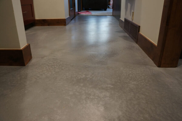 Quality_Pro_Coatings_Utah_Garage_Floor_Coatings_QP-overlays-2-600x400