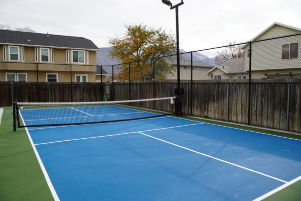 Quality_Pro_Coatings_Utah_Garage_Floor_Coatings_QP-sport-courts-3-600x400